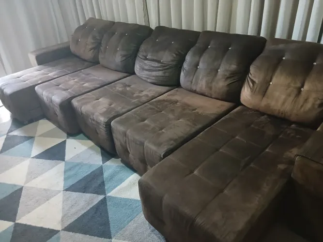 A venda um lindo sofá retrátil e reclinavel ? tecido sued super confortável alto padrão