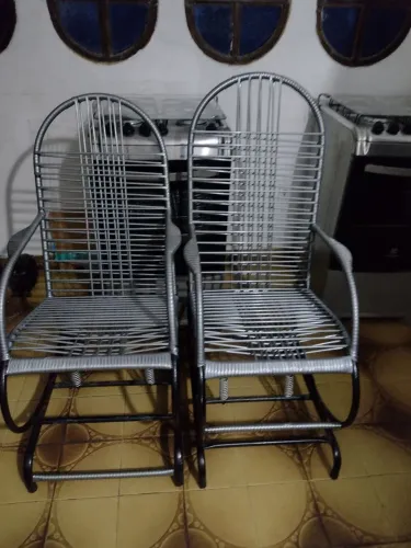 Vendo cadeiras de balanço 