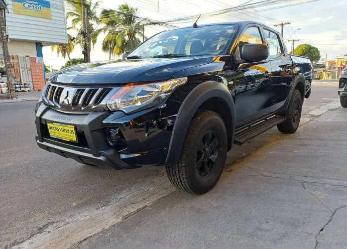 Triton sport GLS AUTOMÁTICA 4X4 Diesel