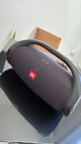JBL bombox2
