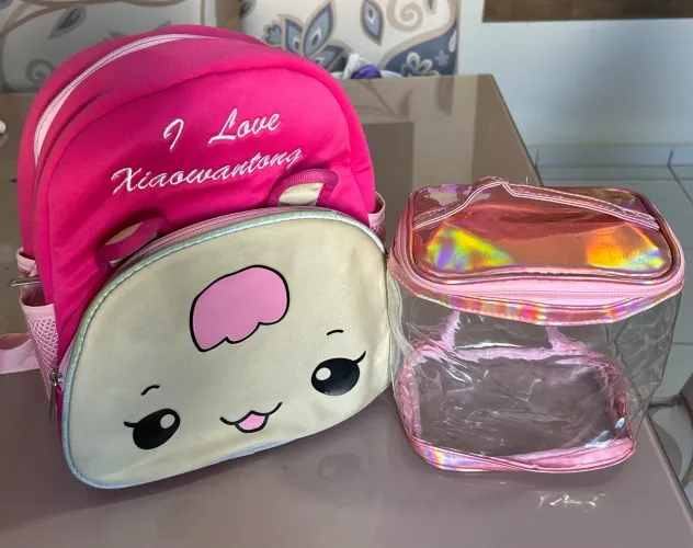 Mochila infantil + BRINDE