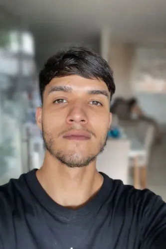 Faço Free Lancer