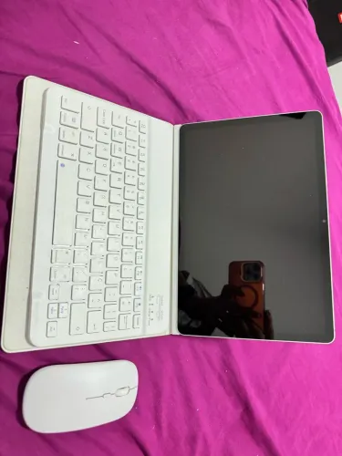 Samsung tablet S9 fé - verde com capa magnética branca original
