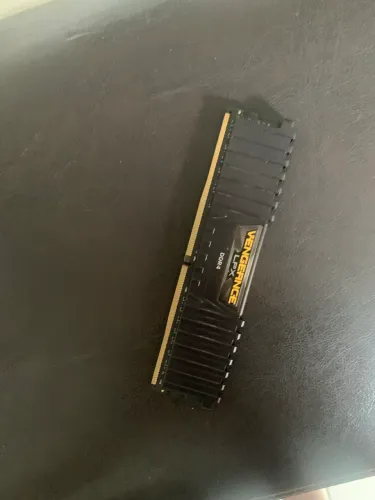 Memória DDR4 8GB 3000mhz Corsair
