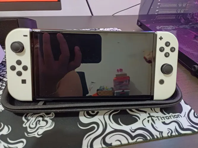 Vendo nintendo switch OLED na garantia