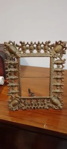 Porta retrato antigo em bronze
