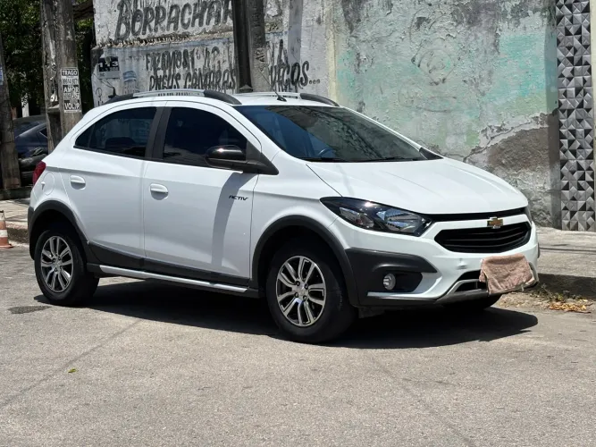 Chevrolet Onix Activ 1.4 8V Flex Aut. 4P 2017