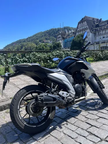 Vendo minha xodozinha pretona FZ25 2020 Flex ABS