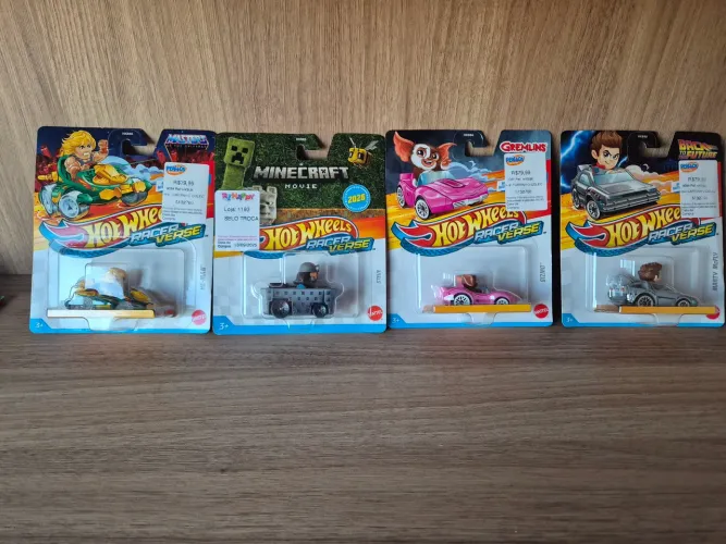 04 Hot Wheels Racer Verse dos filmes de Hollywood