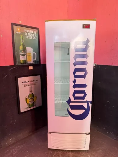 Freezer expositor cervejeiro porta visor 
