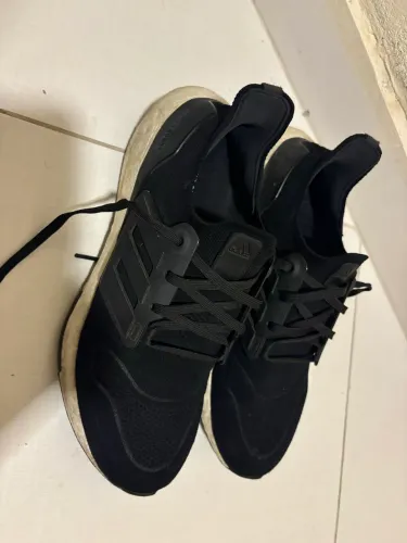 Adidas Ultraboost tamanho 41