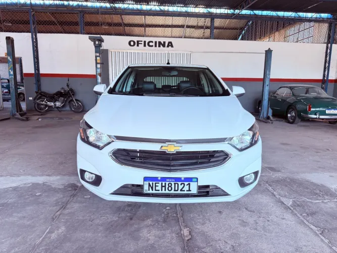 Chevrolet Onix Hatch LTZ 1.4 8V Flex Aut. 4P 2019