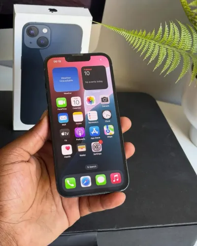 iPhone 13