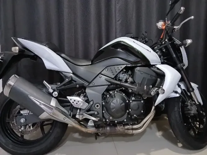 Moto Z 750 kawasaki