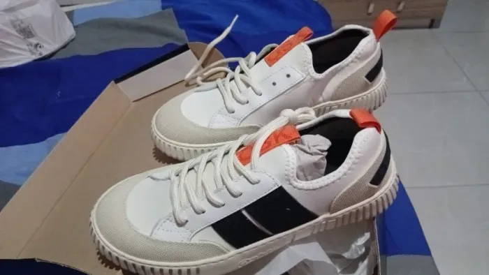 Sapatos osklen tamanho 40
