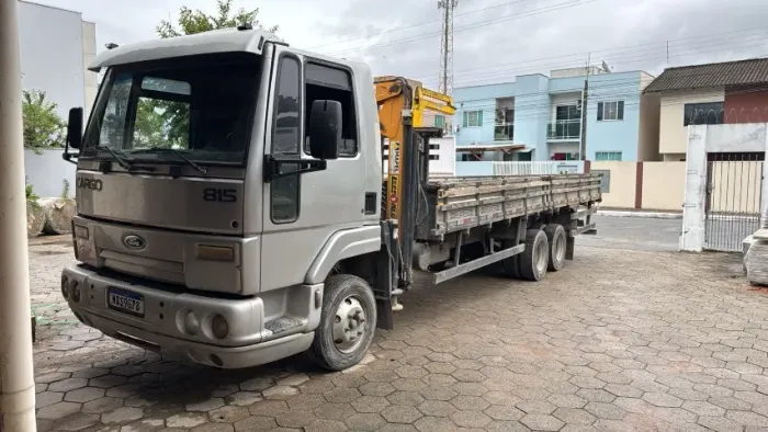 Vendo Ford cargo 815