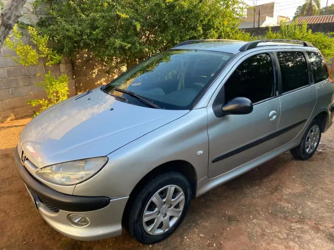 Peugeot 206 SW Presence 1.4/ 1.4 Flex 8V 5P 2007