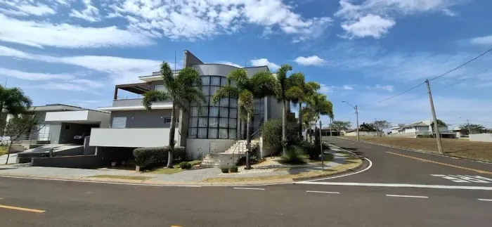 Casa à venda em Jaguariúna, Condomínio Residencial Lago da Barra, com 4 suítes, com 680 m²