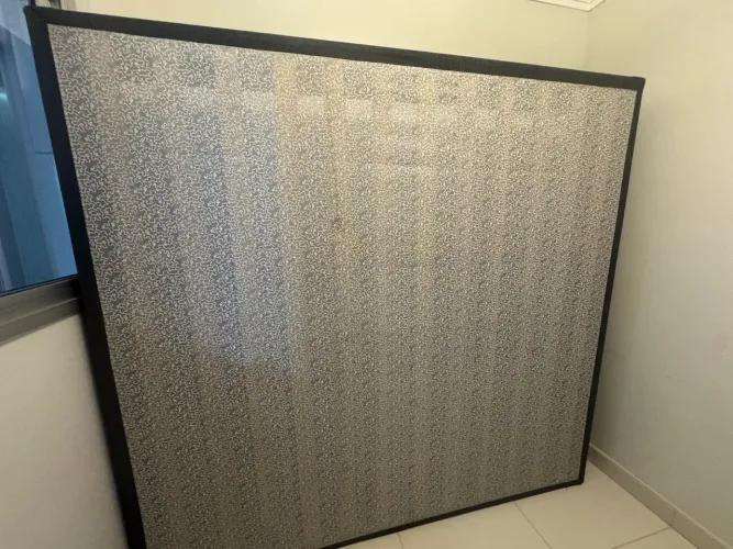 Vendo Box de Cama Emma King