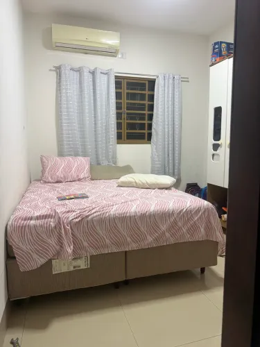 Cama box Queen