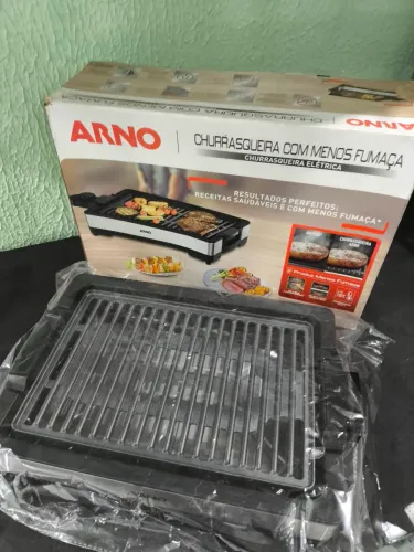 Churrasqueira Elétrica Arno Menos Fumaça (modelo GPRA).