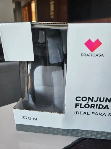 Conjunto de copos de vidro