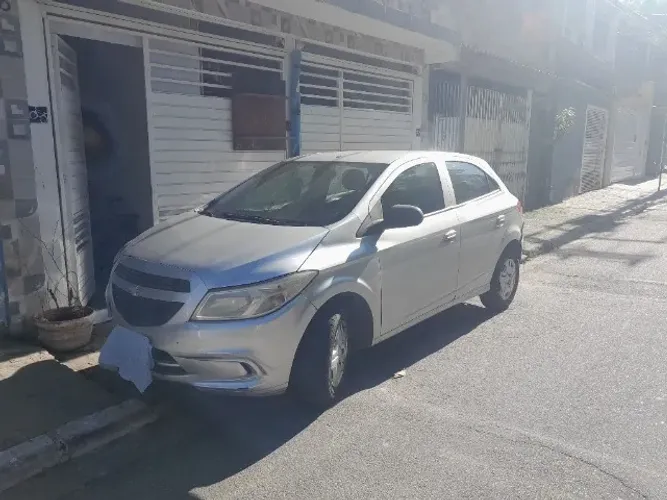 Chevrolet Onix Hatch LT 1.0 8V Flex Power Mec. 4P 2016