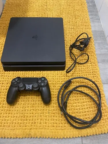 Ps4 slim