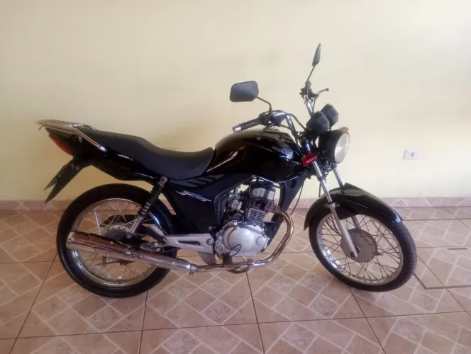 Fan 125 ES 2009 Aceito Cartão até 21x