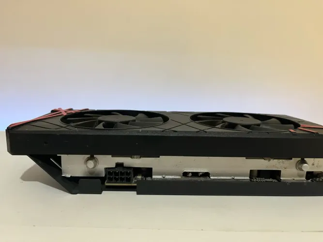 Rx 580 8gb 100% funcional.