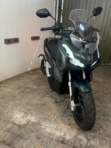 Honda ADV com 135km