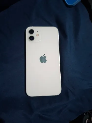 Iphone 12 em perfeito estado