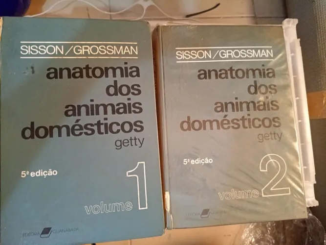 Livros Anatomia dos animais domésticos volume 1,2