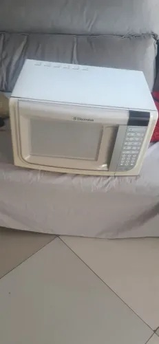 Micro-ondas funcionando perfeitamente