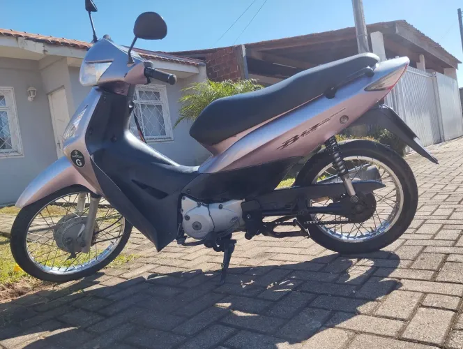 Honda Biz 125 ES 2010 - Documentação em Dia