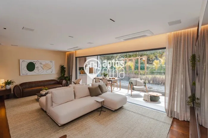Apartamento 3 suítes no Cabral, Curitiba/PR