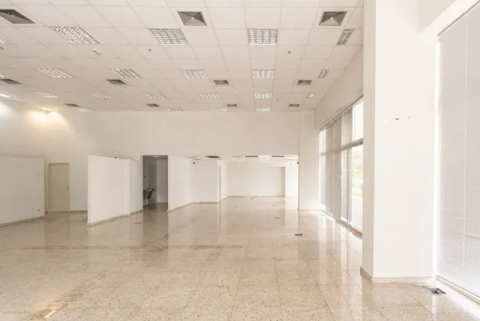 Sala comercial Excelente para locação com 468 m² de área - Jardim Guanabara - Campinas - S