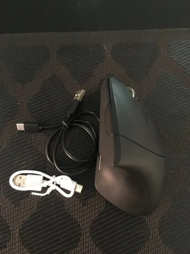 Mouse ergonômico tri Mode