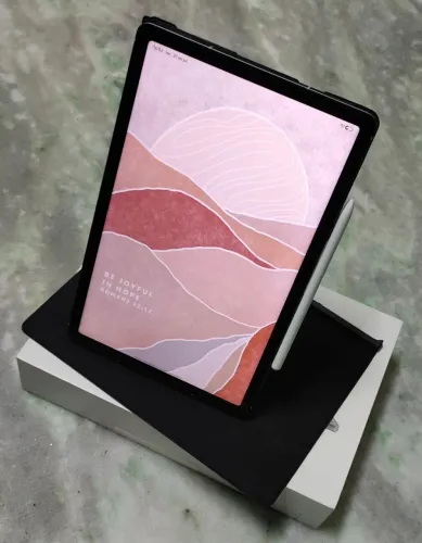 Tablet Tab S10 FE