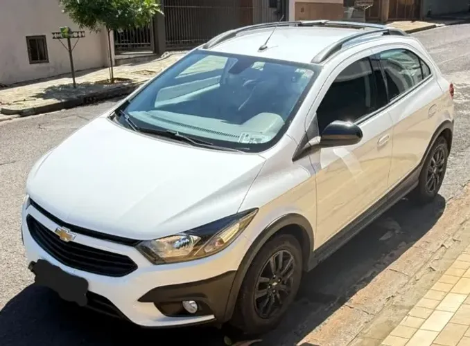 Chevrolet Onix Activ 1.4 8V Flex Aut. 4P 2019