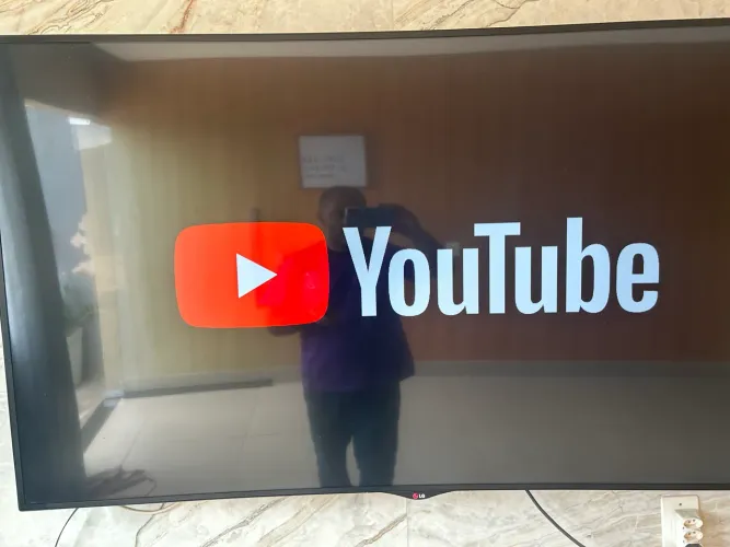 Vende-se Tv LG tela curva smarth 65 polegadas