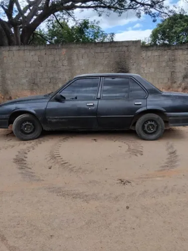 Chevrolet Monza GLS/ Hi-tech 2.0 EFI 2P E 4P 1994