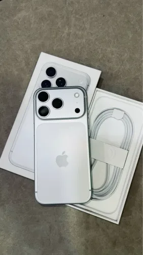 IPHONE 17 PRO MAX 256GB SILVER LACRADO