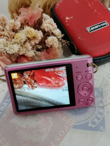 Câmera Digital Samsung ST64 Rosa (Ótimo Estado)