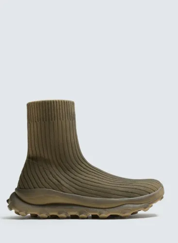 Tênis bota de tecido 