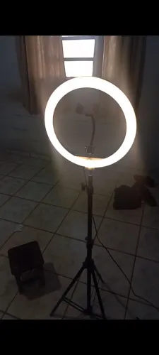 Ring light