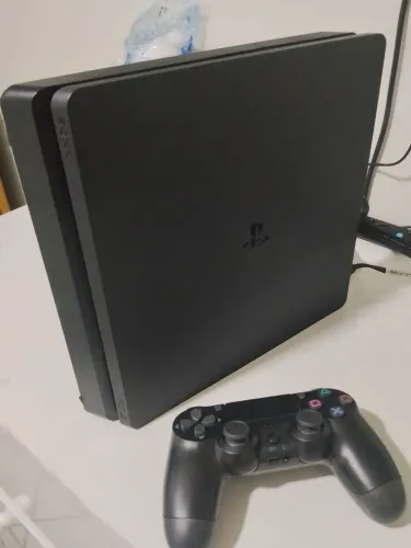 PS4 Slim Desbloqueado