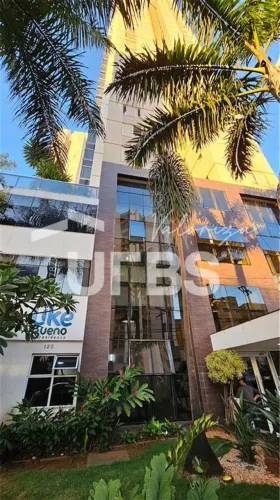 Apartamento no Setor Bueno, 13º andar. Três suítes plenas. A melhor área de lazer da regiã