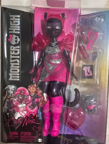 Bonecas monster high Nefera + Catty Noir