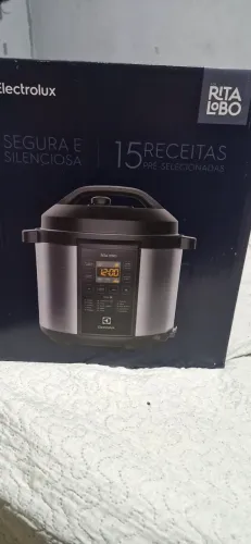 Panela de Pressão Elétrica 6L Electrolux Rita Lobo